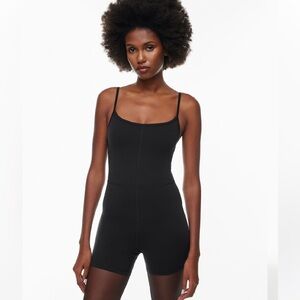Aritzia Wilfred Free 5” Romper